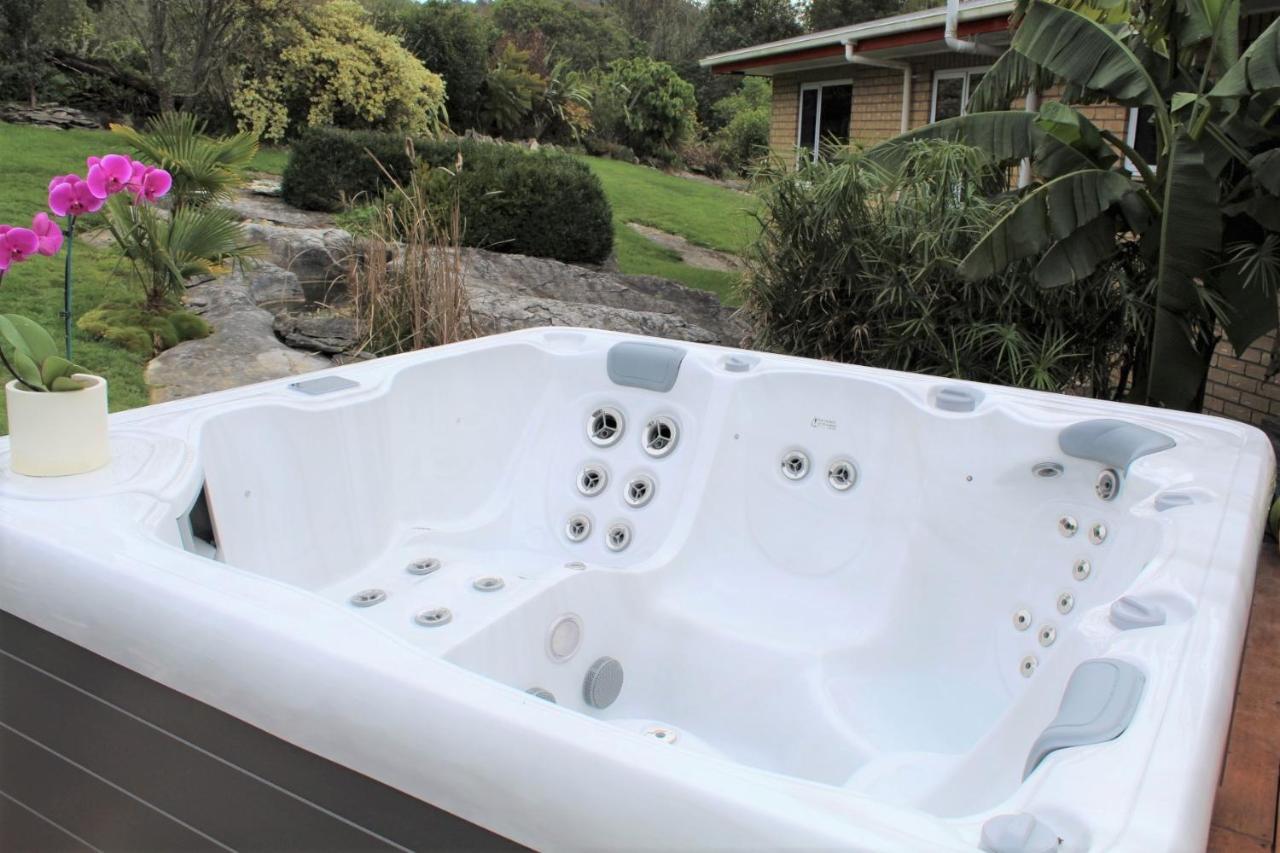 Labyrinth Gardens Guest House Takaka Kültér fotó